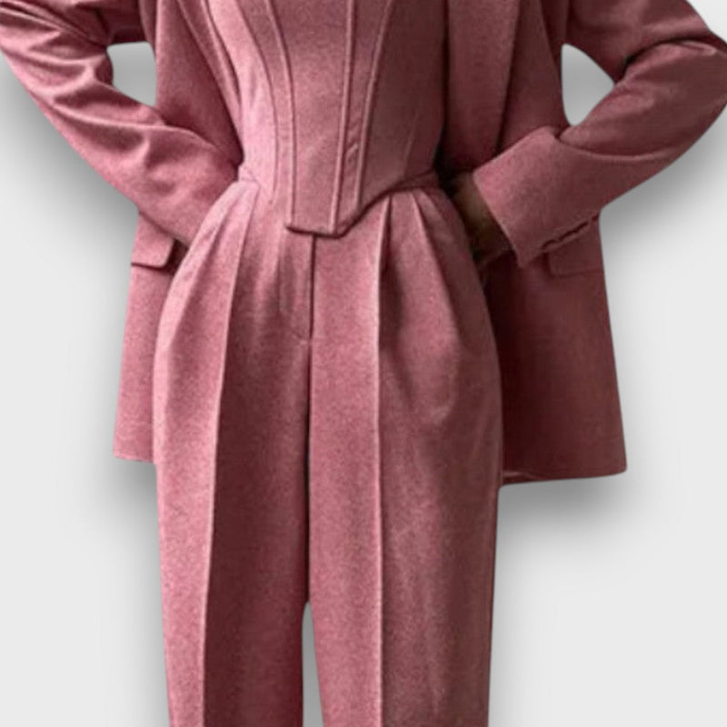 Isavora – Structured Elegance Set