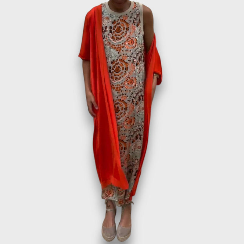 Melan – Elegant Two-Piece Set with Flowing Silhouette