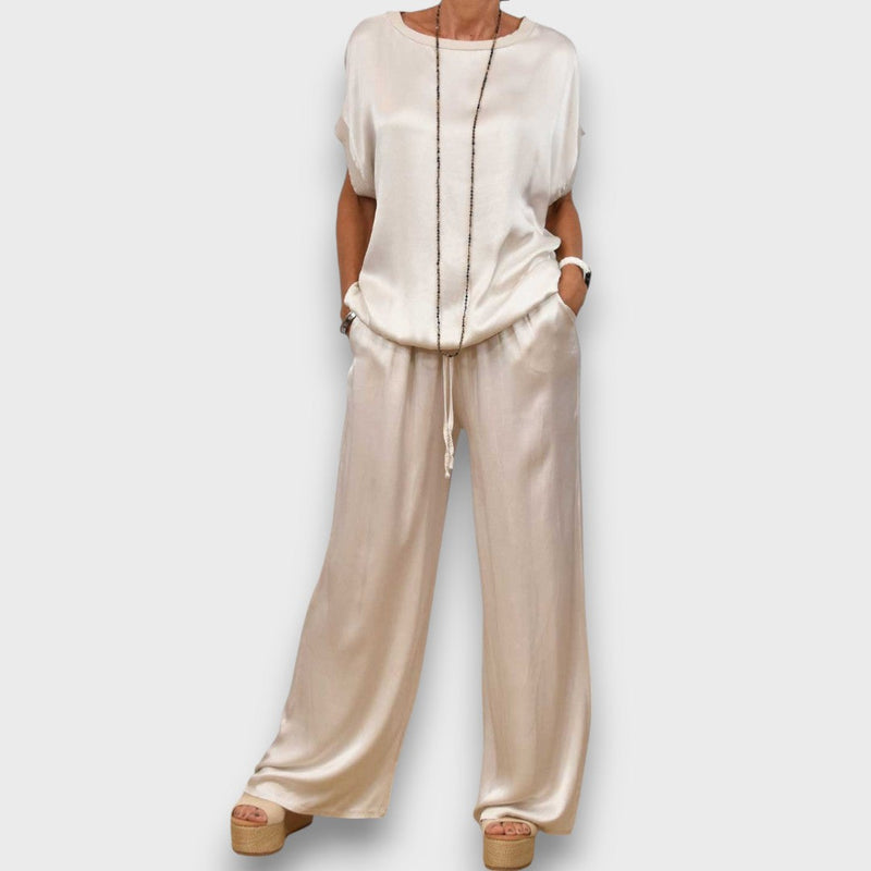 Clorena – Elegant Two-Piece Set