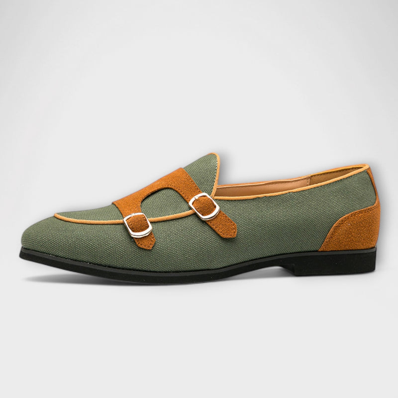 Lissaro – Handmade slippers with elegant detail