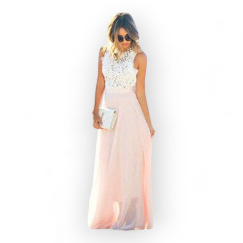 Elisette – Maxi dress with romantic detailing
