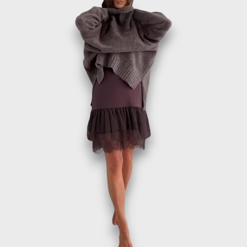 Reign – Cozy Knit & Lace Layered Set