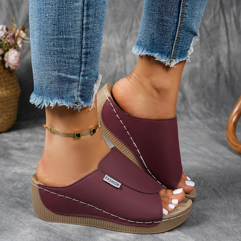 TAMARA | CLASSIC COMFORT WALKING SANDALS
