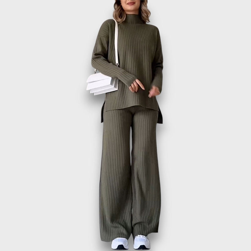 Sorina – Minimalist two-piece set