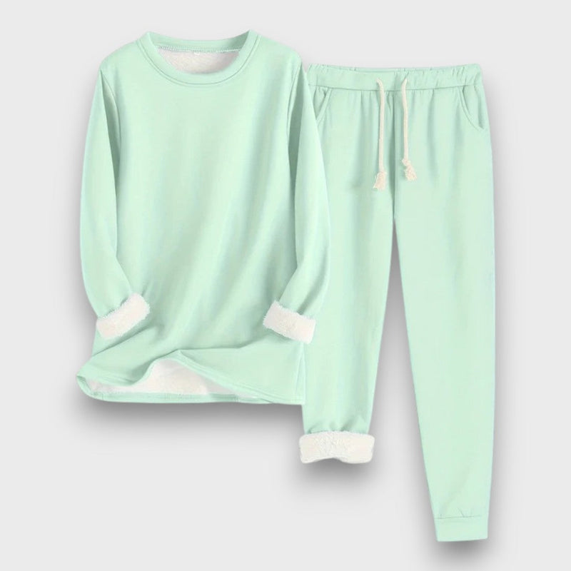 Karine – Cozy Lounge Set